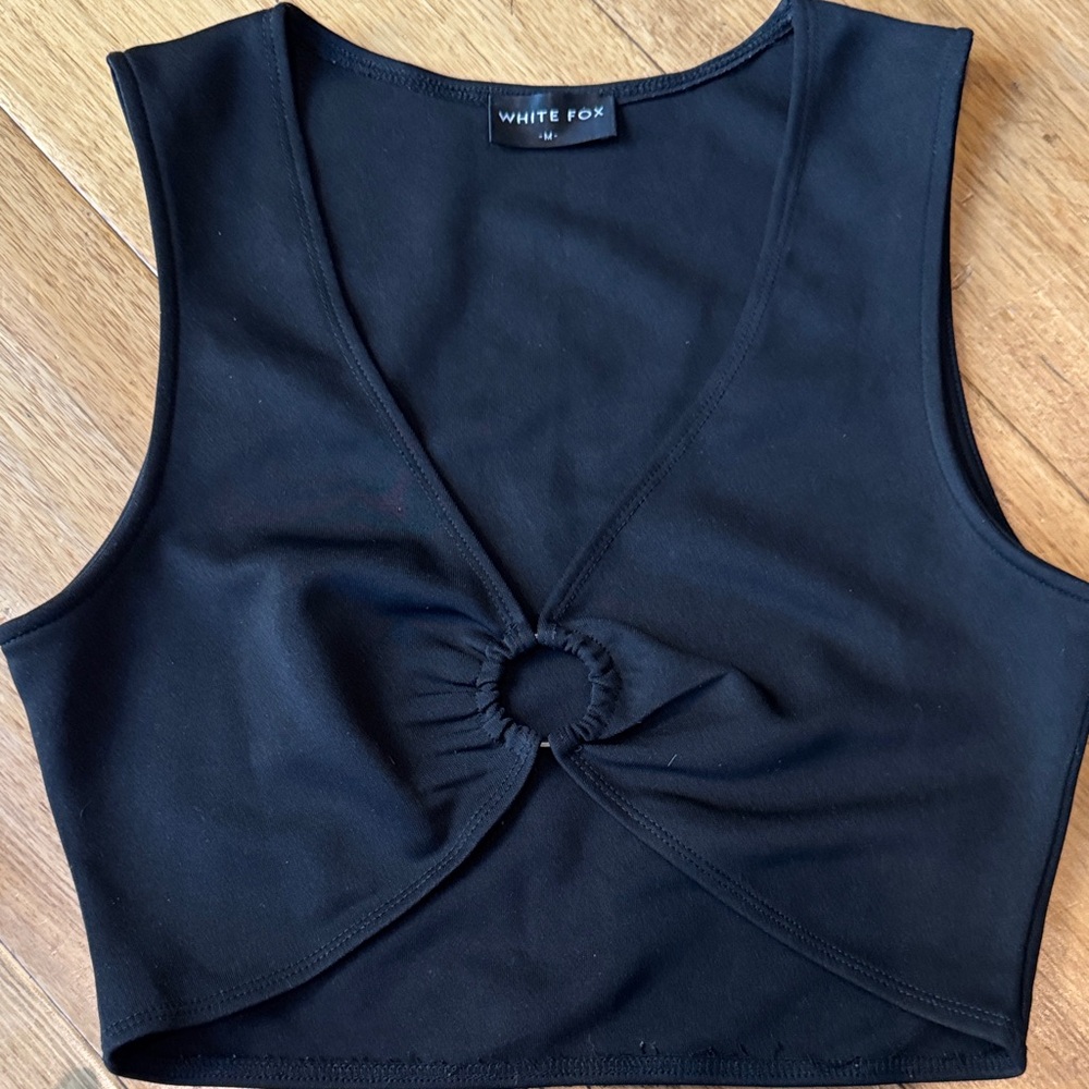 White Fox Boutique Black Twist Front Tank Top - Picture 4 of 4